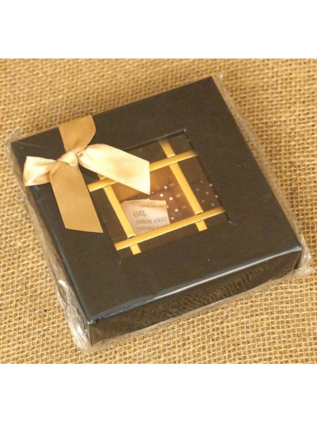 Коробка для конфет 13 х13 х4 см на 9 шт с окном