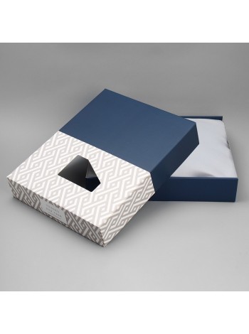Коробка складная 47 х37 х8,8 см Геометрия под постельное белье