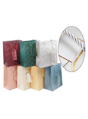 Пакет ламинированный 18 х23 х10 см фактурный Геометрия цвет микс HS-4-30