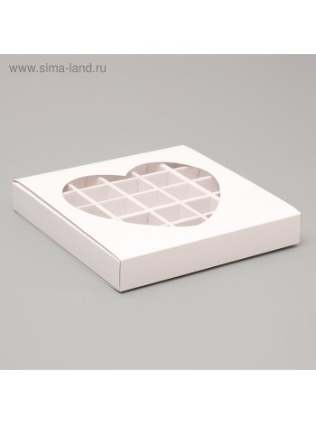 Коробка для конфет 22 х22 х3,5 см белая