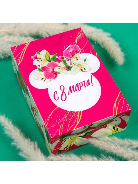 Коробка складная 16 х 23 х 7,5 см 8 марта, Минни Маус