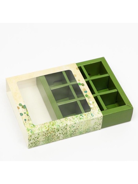 Коробка для конфет 14,5 х14,5 х3,5 см на 9 шт с обечайкой и окном Зелень