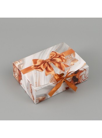 Коробка складная 16,5 х12 х5 см Золотой бант