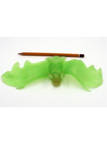 Летучая мышь 9 х 23 см резина цвет зеленый
