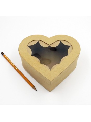Коробка крафт 16,5 х16 х6 см сердце с окном