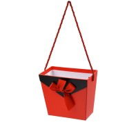 Коробка для цветов 17  х10  х15 с ручкой цвет красный/черный HS-13-9