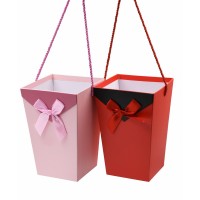 Коробка для цветов 16,5 х16,5 х23,5 с ручкой цвет микс HS-13-10/13-11