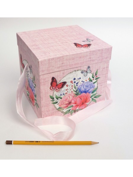 Коробка складная 15 х15 х15 см Цветы с бабочками  YXL-5022M
