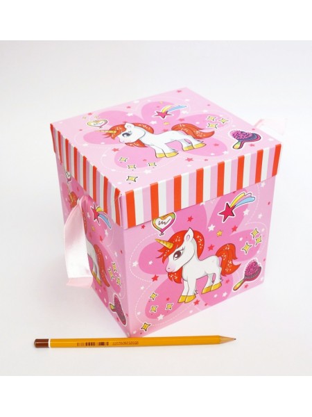 Коробка складная Единорог на розовом 15 х 15 х 15 см YXL-5031M-2