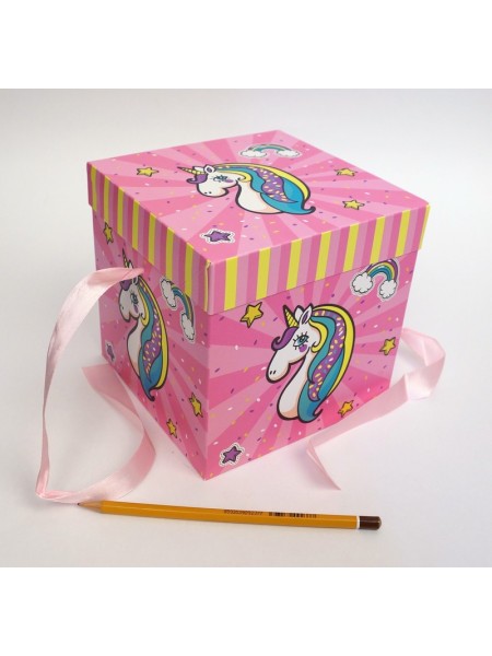 Коробка складная Единорог голова на розовом 15 х 15 х 15 см YXL-5031M-1