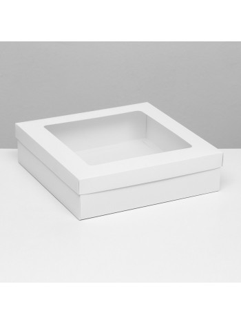 Коробка складная 30 х30 х8 см с окном цвет белый