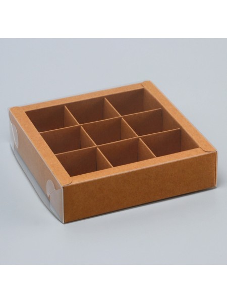 Коробка для конфет 13,7 х13,7 х3,5 см С НГ на 9 шт 1/5