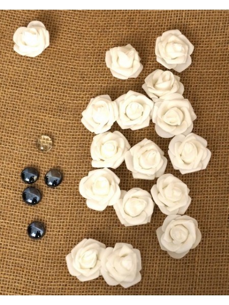 Роза 4,5 см фоамиран (40-50 шт в упаковке) белая