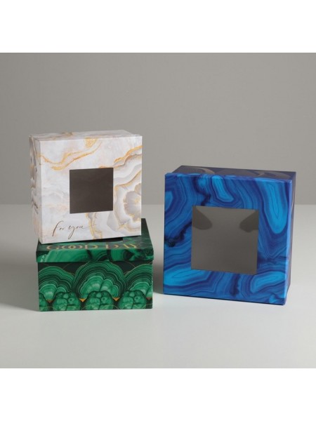 Коробка картон 18 х18 х10-22 х22 х12 см набор 3 шт с PVC-окном Текстуры