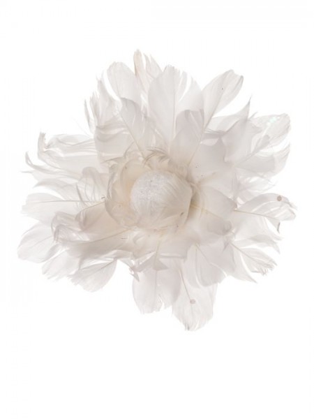 Цветок на клипсе 5,5 х 14 х 14 см из гусиного пера цвет белый